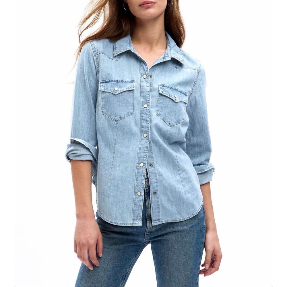 GAP Classic Western Denim Fitted Shirt